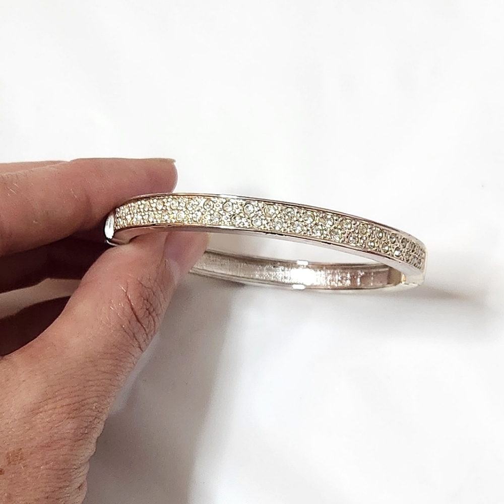 Clear Rhinestone Bangle Bracelet - Picture 4 of 12